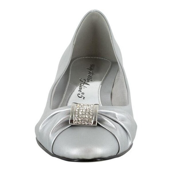 Easy Street Women's Eloise Pump Silver