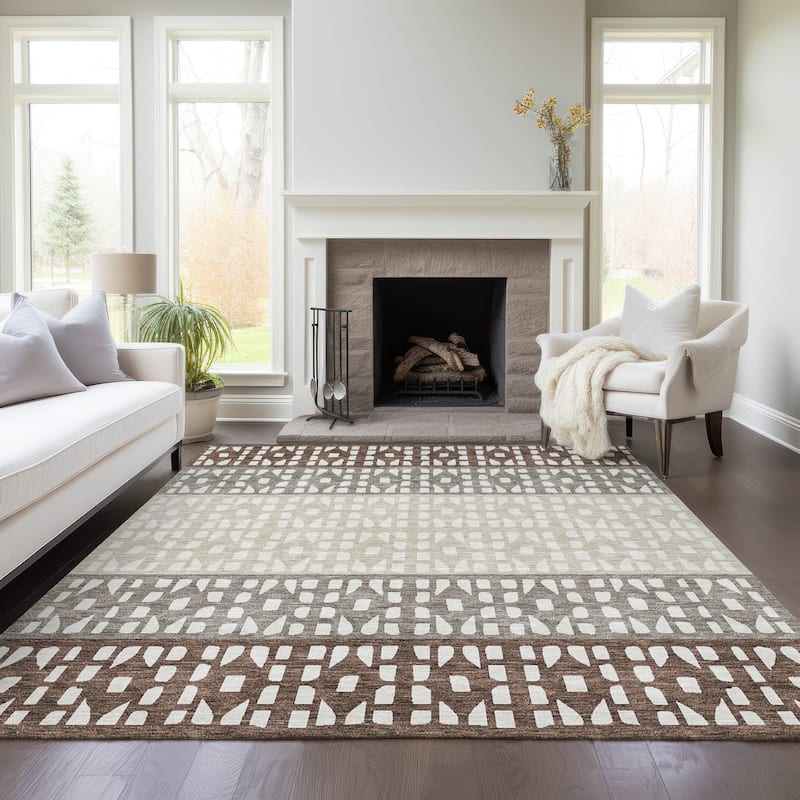 Machine Washable Indoor/ Outdoor Stripe Geo Chantille Rug