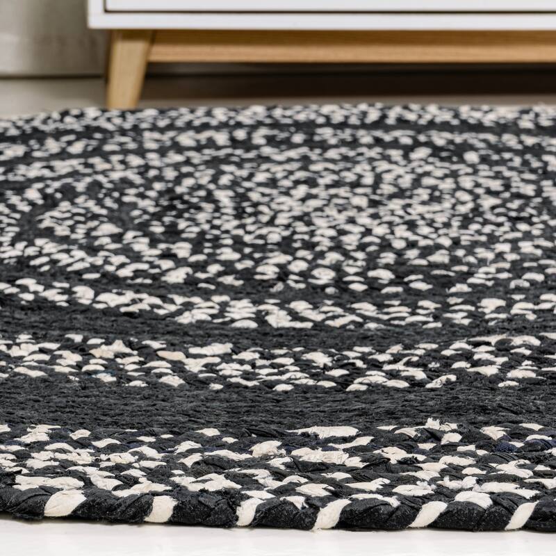 JONATHAN Y Flora Braided Bohemian Coastal Round Jute Area Rug