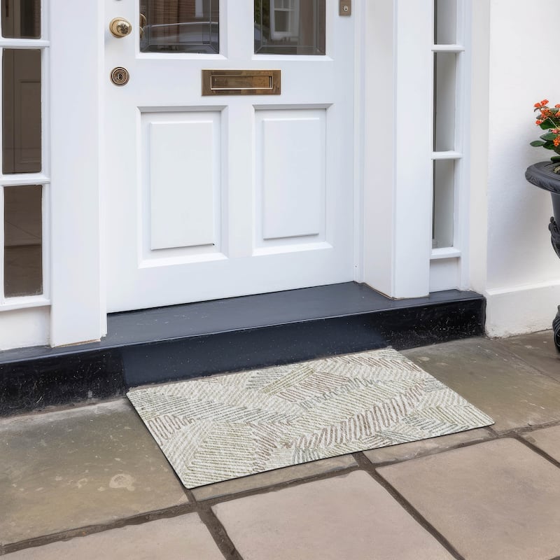 Machine Washable Indoor/ Outdoor Chantille Contemporary Squiggles Rug - Ivory - 1'8" x 2'6"