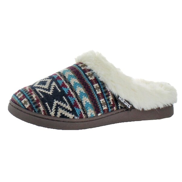 muk luk clogs