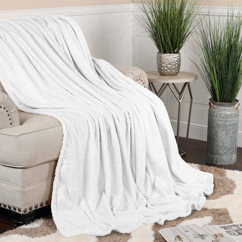 Superior Atka Diamond Soft Fluffy Fleece Blanket - Throw - White