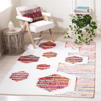 SAFAVIEH Flatweave Montauk Shqipe Casual Rug