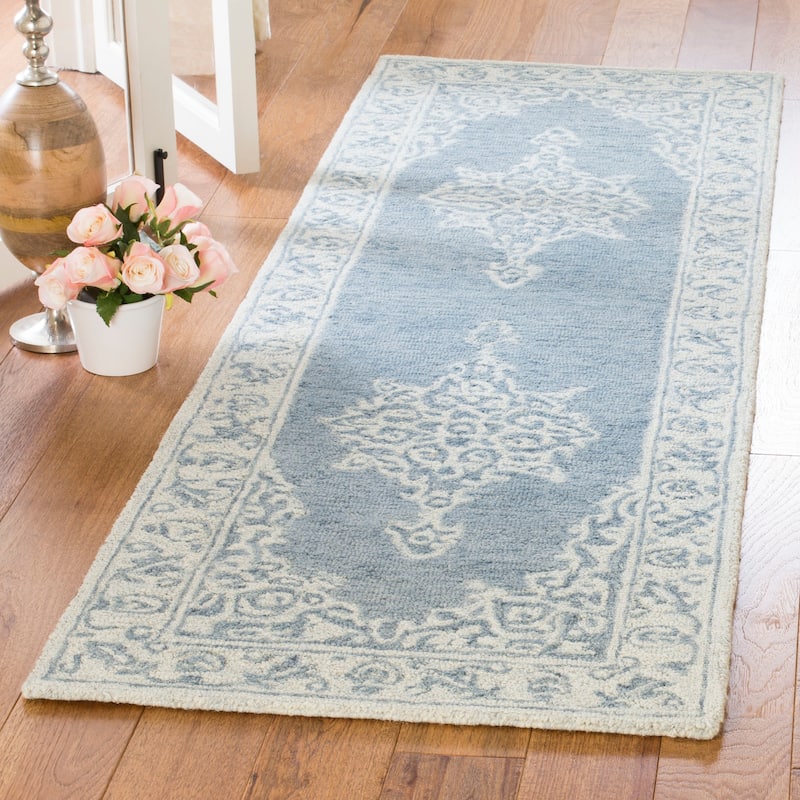 SAFAVIEH Handmade Micro-Loop Ruzana Wool Rug - 2'3" x 7' Runner - Blue/Light Blue
