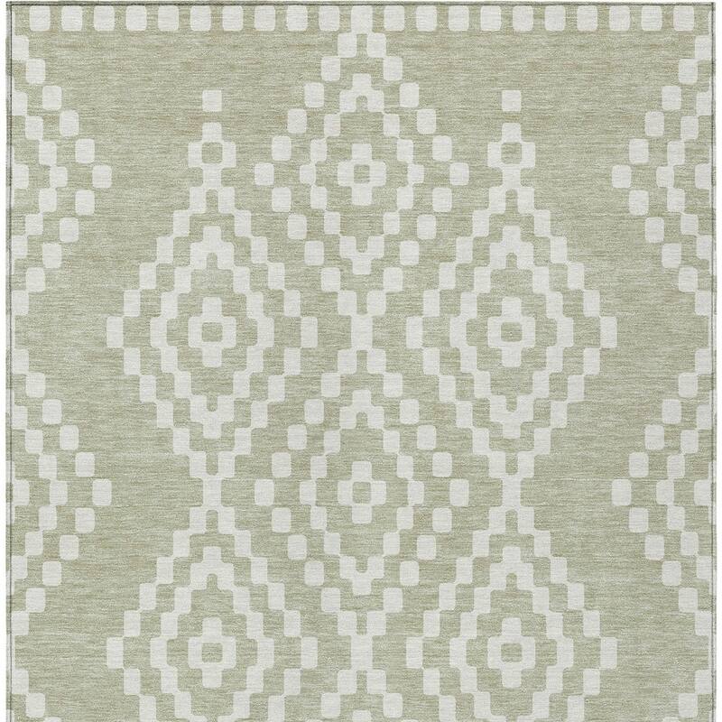 HomeRoots Geometric Transitional Rectangle Outdoor Rug