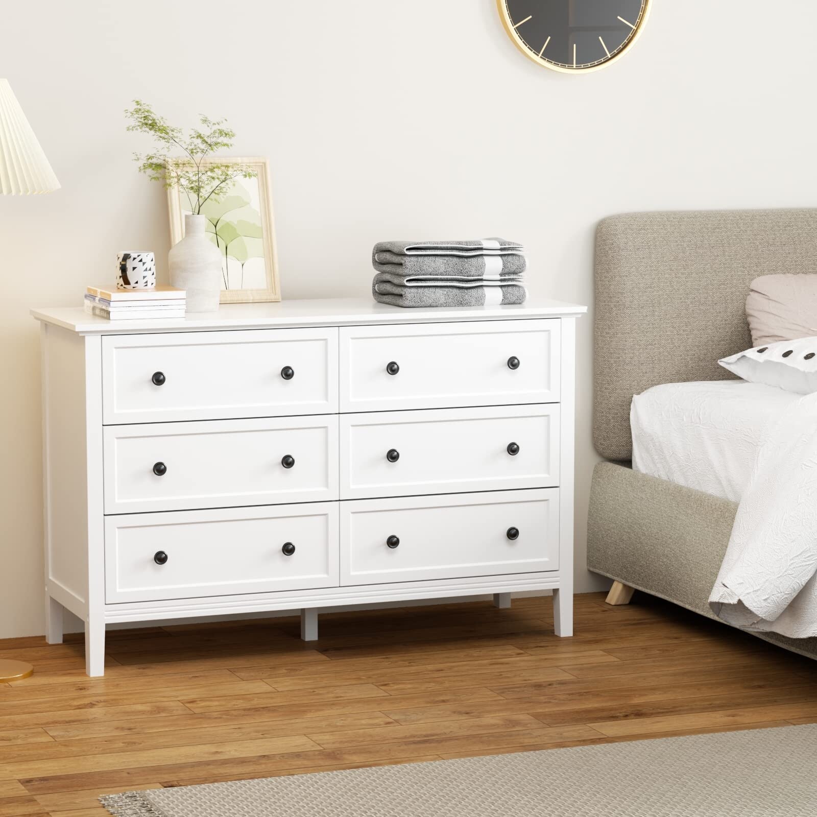 White Dresser Dresser for Bedroom with Solid Wood Legs Modern 6 Drawer Dresser