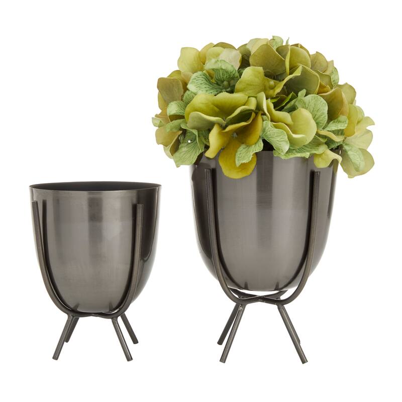 CosmoLiving by Cosmopolitan Metal Contemporary Planter (Set of 2) - S/2 7", 6"H