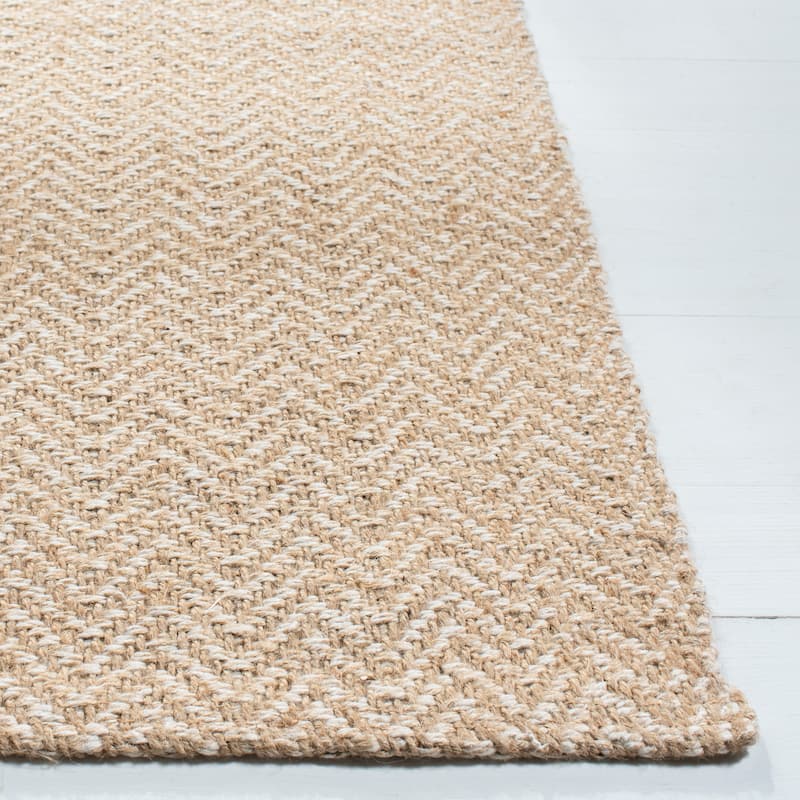SAFAVIEH Handmade Natural Fiber Sheva Casual Solid Jute Rug
