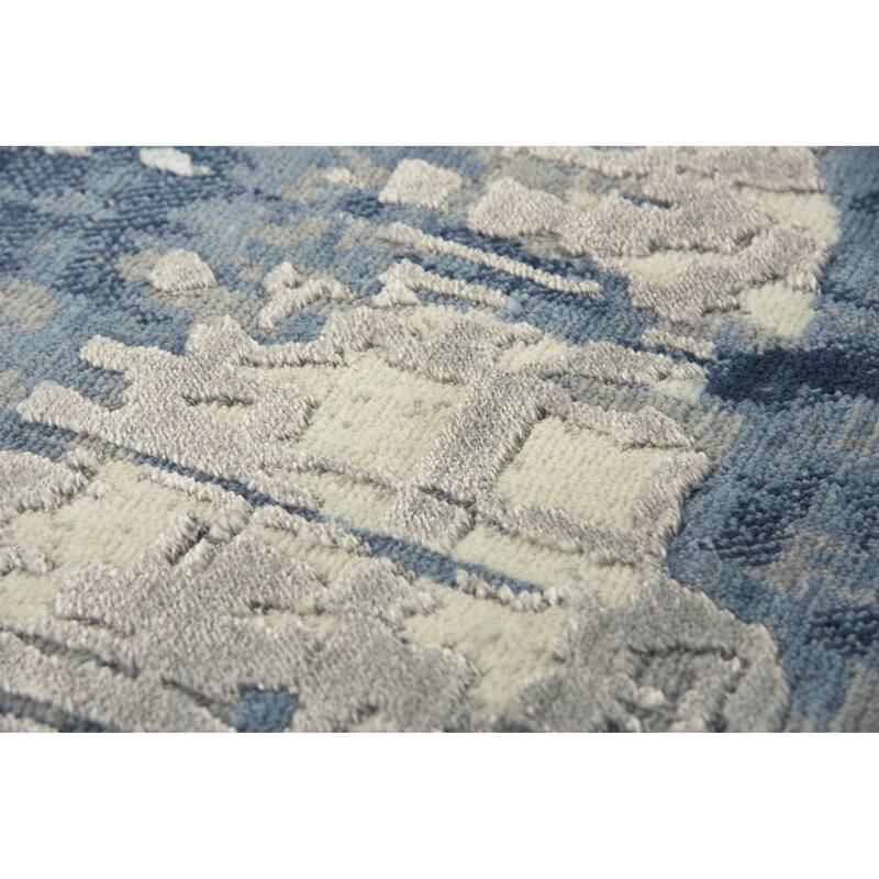 Alora Decor Radiant Abstract Distressed Wool Blend Rug