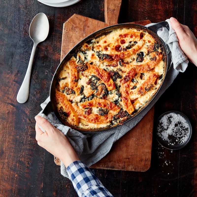 STAUB Cast Iron 14.5-inch X 11.2-inch Oval Baking Dish