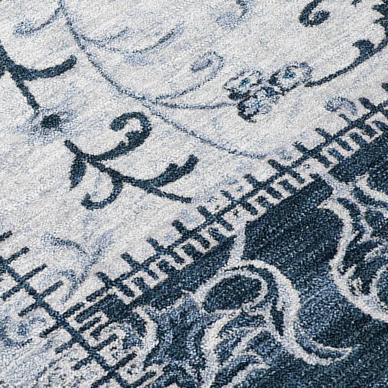 Machine Washable Indoor/ Outdoor Traditional Patchwork Chantille Rug