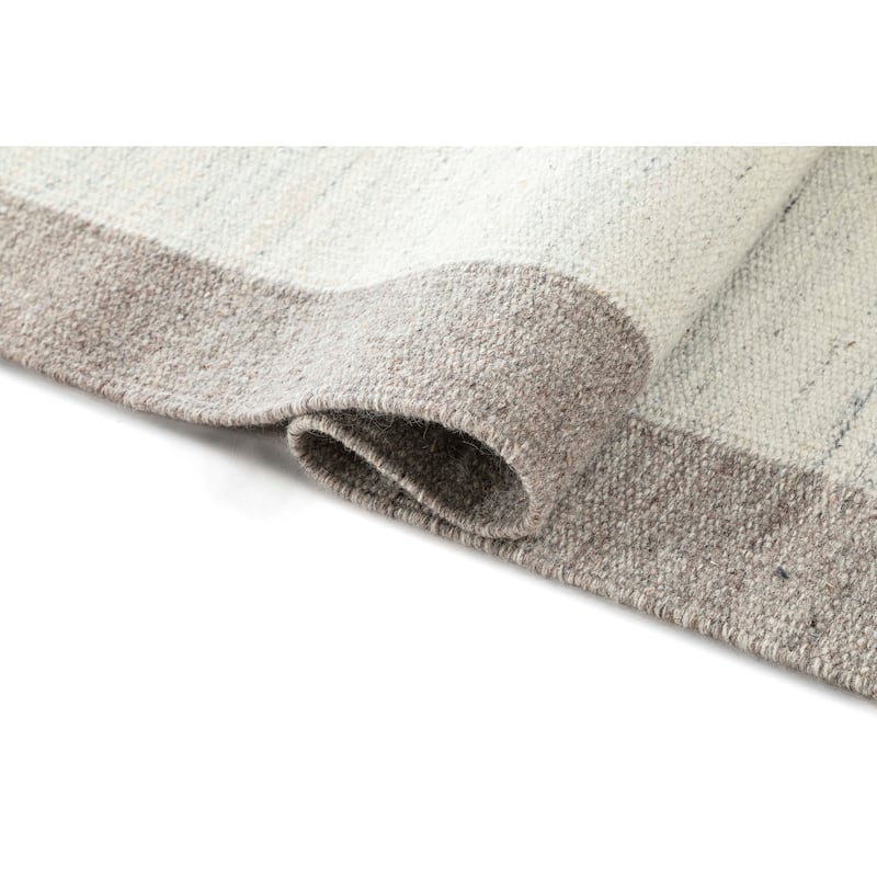 Terra by Obeetee Nu Maison Soft Border Rug