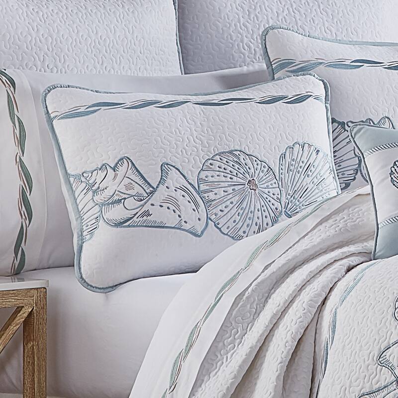Royal Court Water Front Coastal Quilt Set