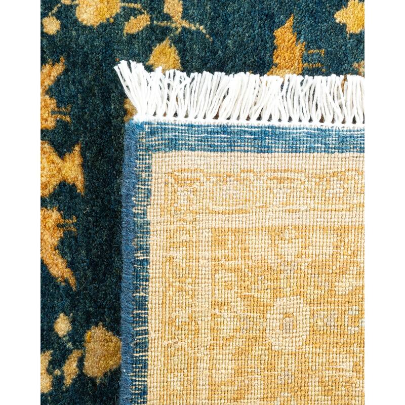 Overton Handknotted Wool Traditional Oriental Green Area Rug - 6' x 9'