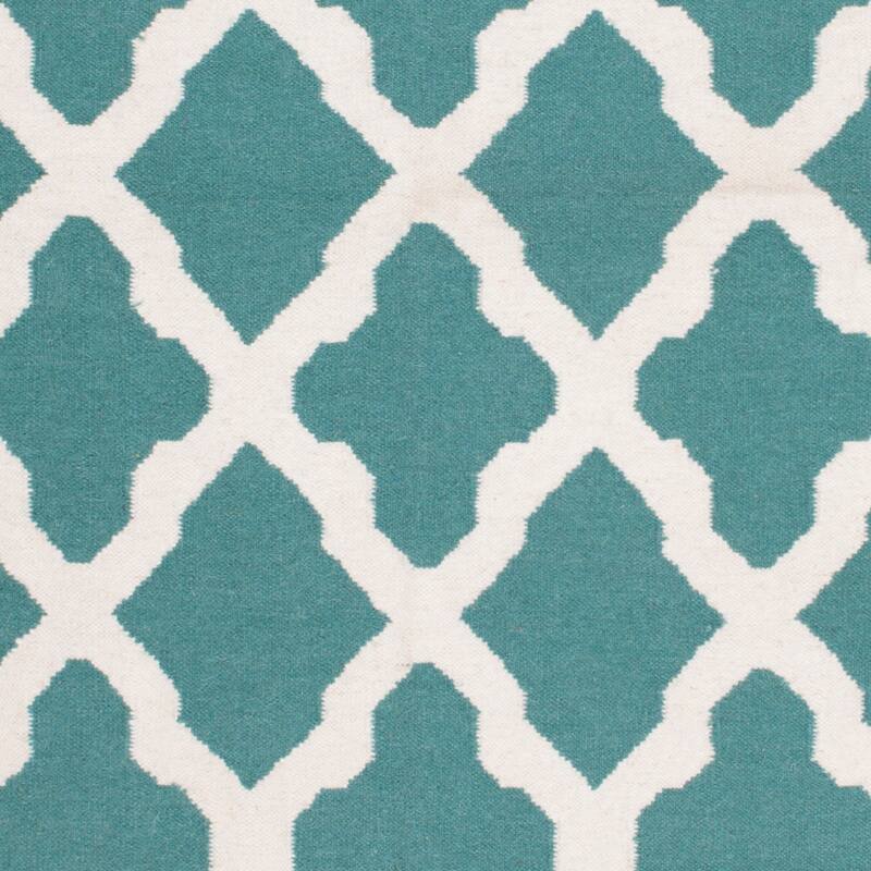 Hand-Woven Ashley Lattice Reverisble Flatweave Wool Area Rug - 5' x 8'