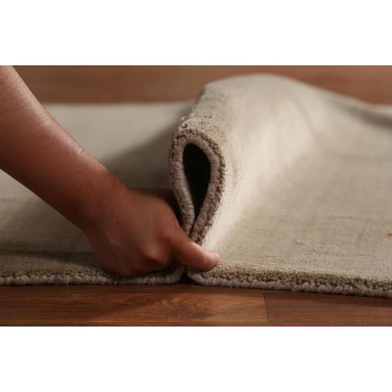 Beige Tribal Gabbeh Indian Rug Hand-Knotted Oriental Wool Carpet - 4'7" x 6'4"