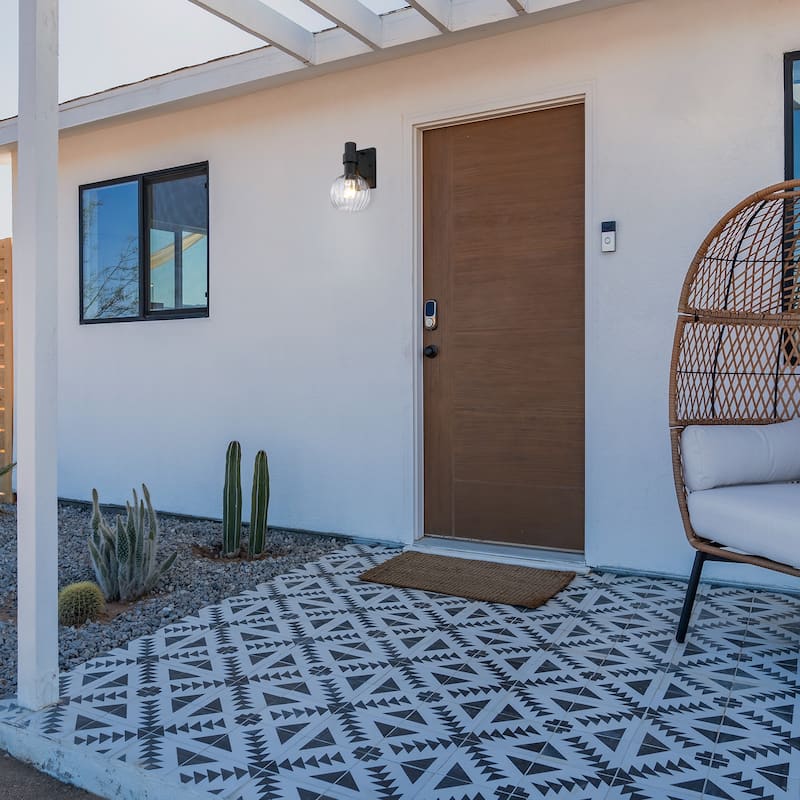 Designers Fountain D337M-13EW Fernwood 13" Tall Outdoor Wall Sconce