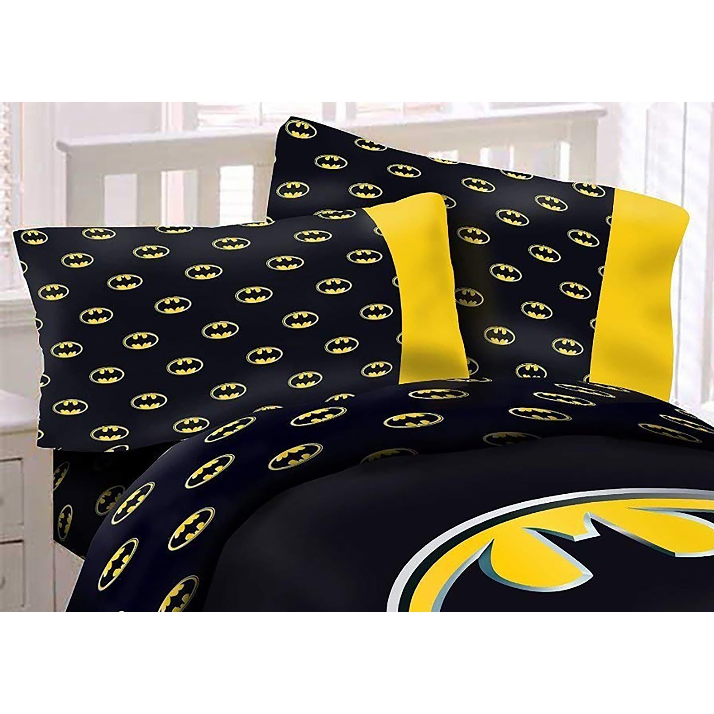 DC Comics Superhero Reversible Comforter Set Batman Emblem 3 Piece Queen Bed Bath Beyond 34814878
