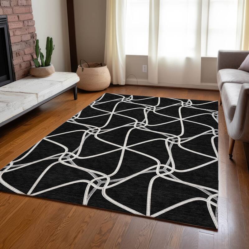 Machine Washable Indoor/ Outdoor Contemporary Links Chantille Rug