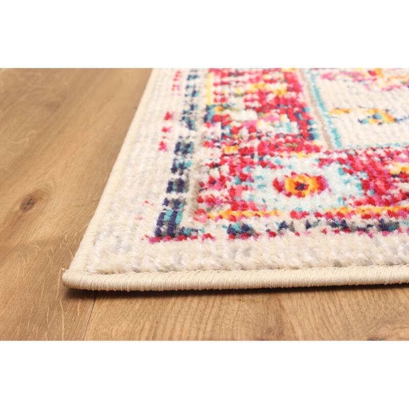 ECARPETGALLERY Machine Made Jasmine Ivory Area Rug
