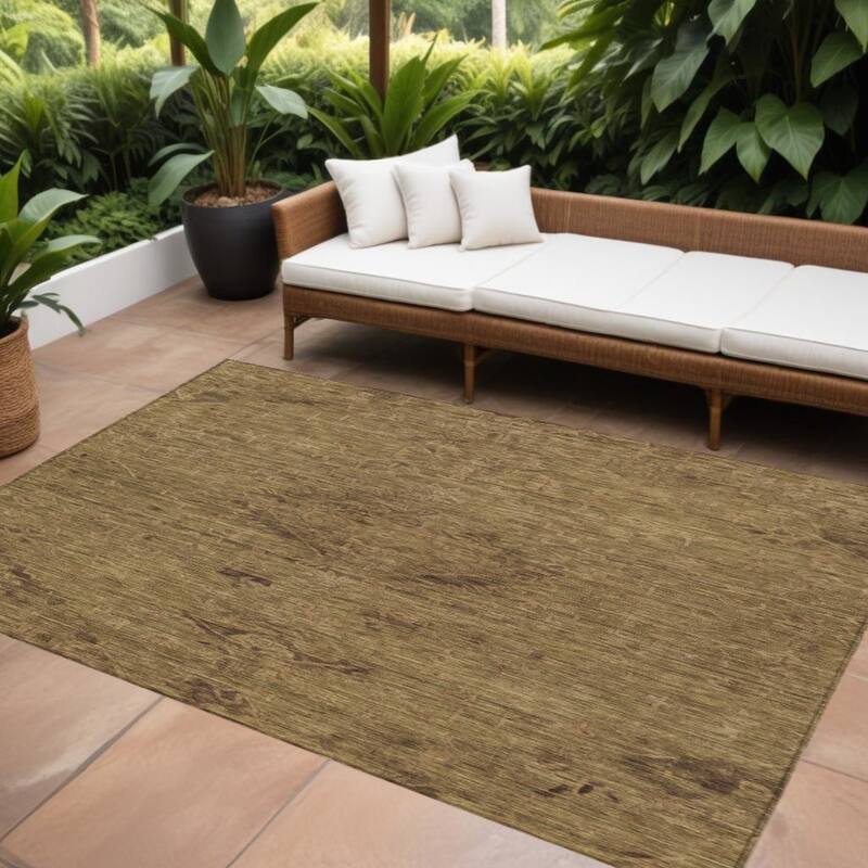 HomeRoots Floral Traditional Rectangle Outdoor Rug - 8' X 10'