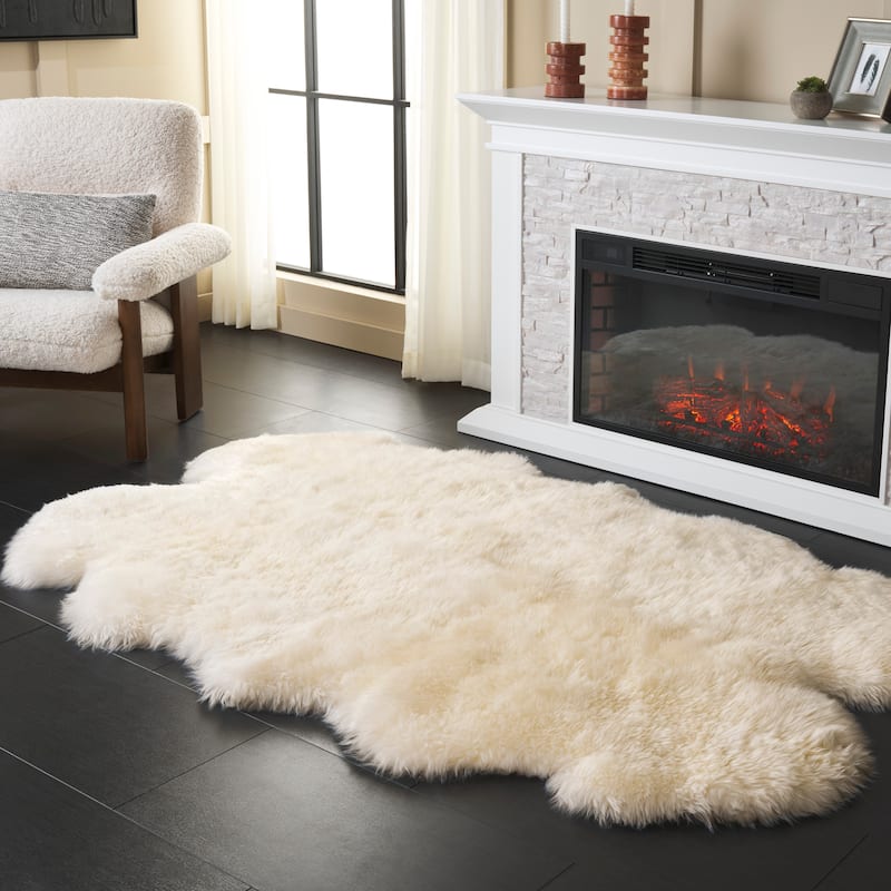 SAFAVIEH, Handmade Natural Kirstie Leanca 3.4-inch Thick Rug - 3'7" x 6' - White