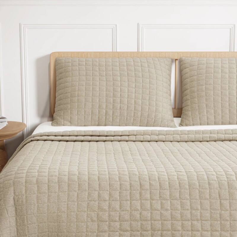 3-Piece Soft Jersey Knit Quilt Set