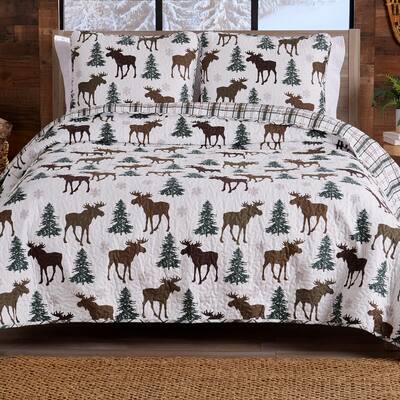 Great Bay Home Rustic Lodge Reversible Quilt Set With Shams