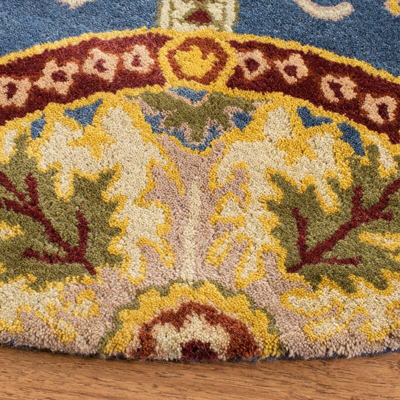 SAFAVIEH Handmade Wyndham Nisa Modern Wool Rug
