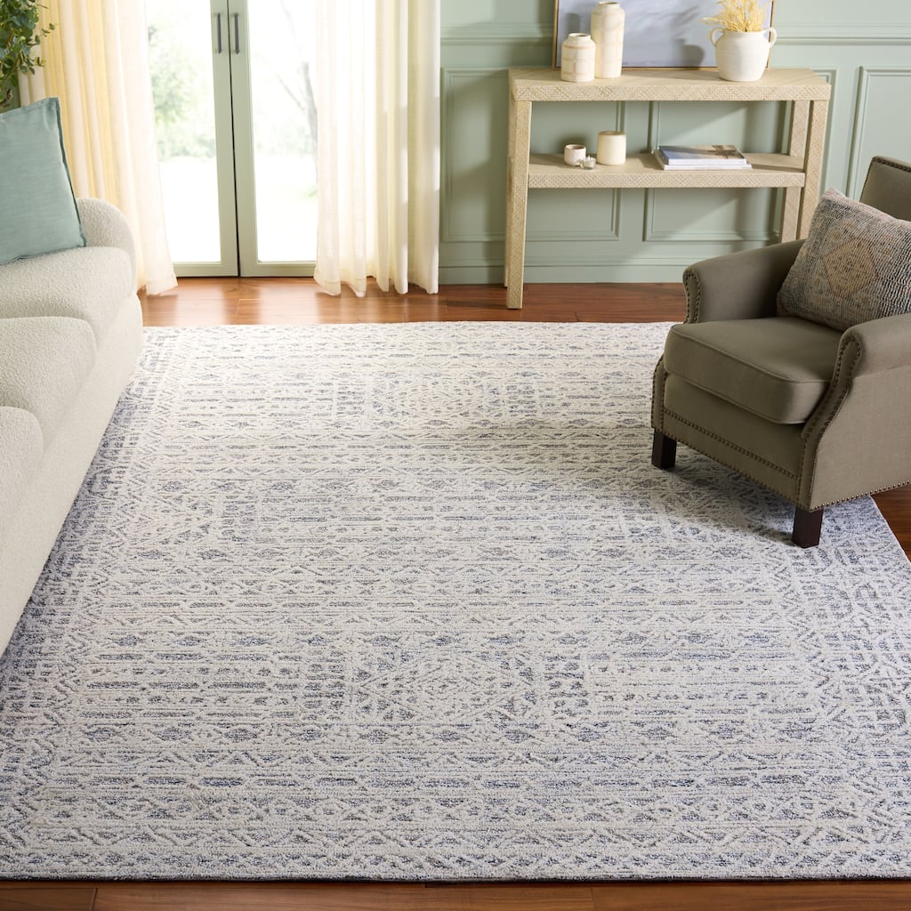 SAFAVIEH Handmade Ebony Graziana Wool Rug