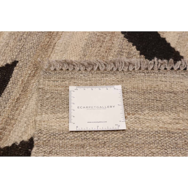 Sivas Beige Kilim 8'5" x 9'7" - 8'5 x 9'7