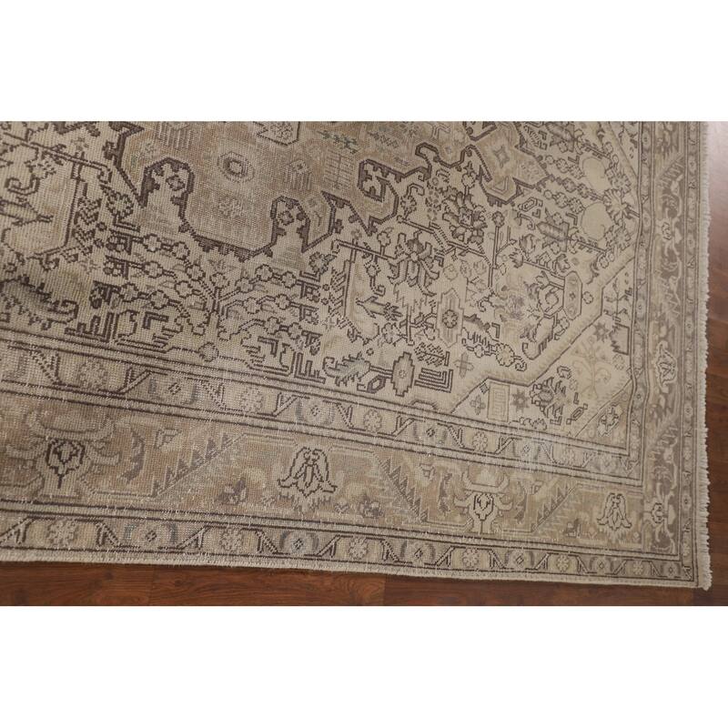 Distressed Tabriz Persian Vintage Rug Handmade Medallion Wool Carpet - 6'5"x 9'6"