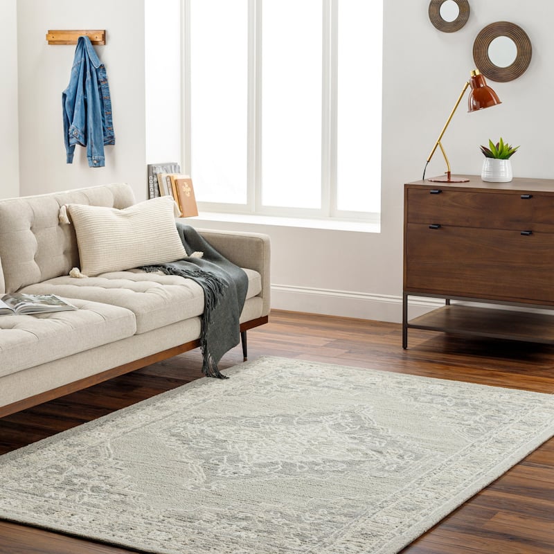 Leach Traditional Area Rug - Gray - 2' x 3'