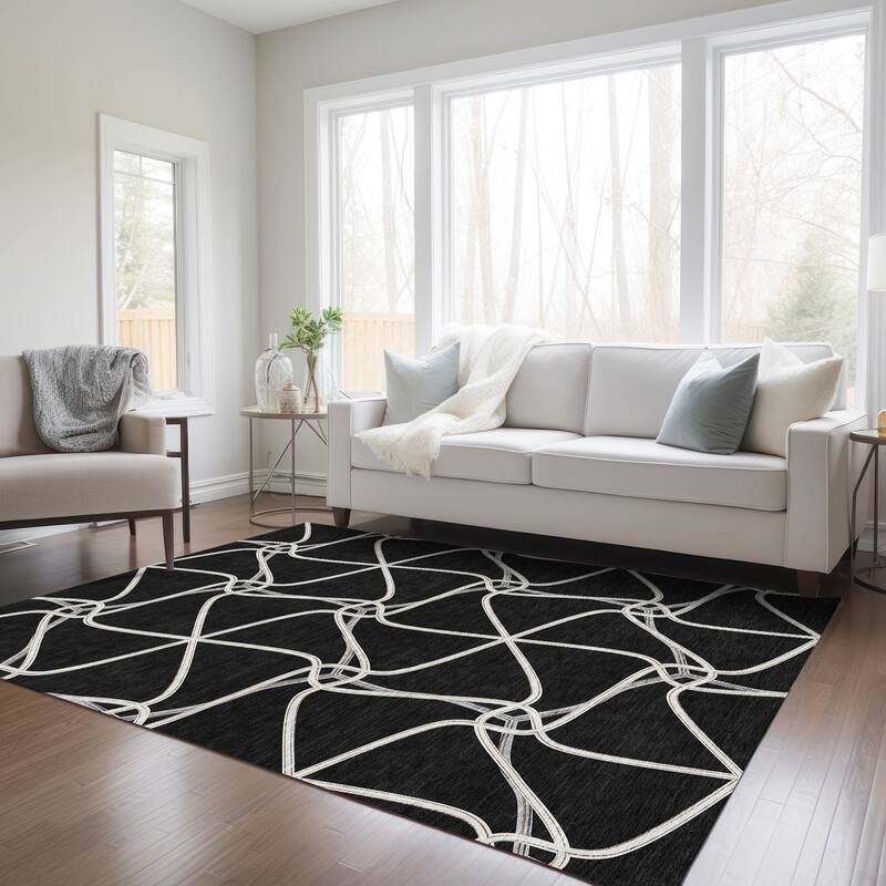 Machine Washable Indoor/ Outdoor Contemporary Links Chantille Rug
