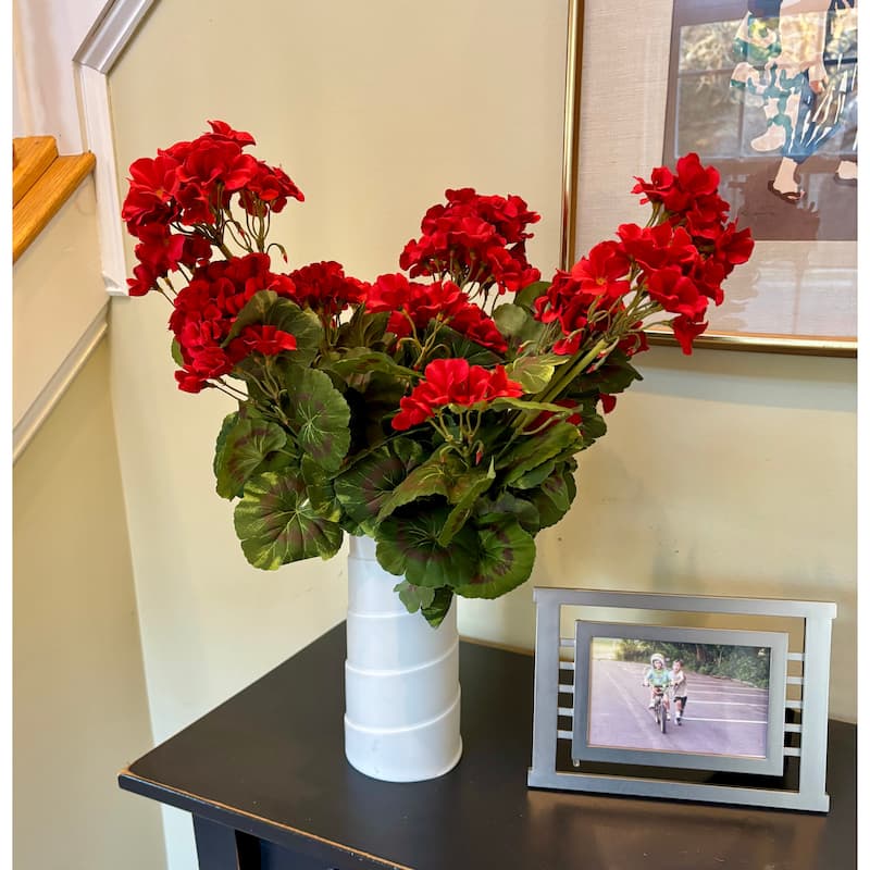 18" 9 Head Geranium Bush - 18
