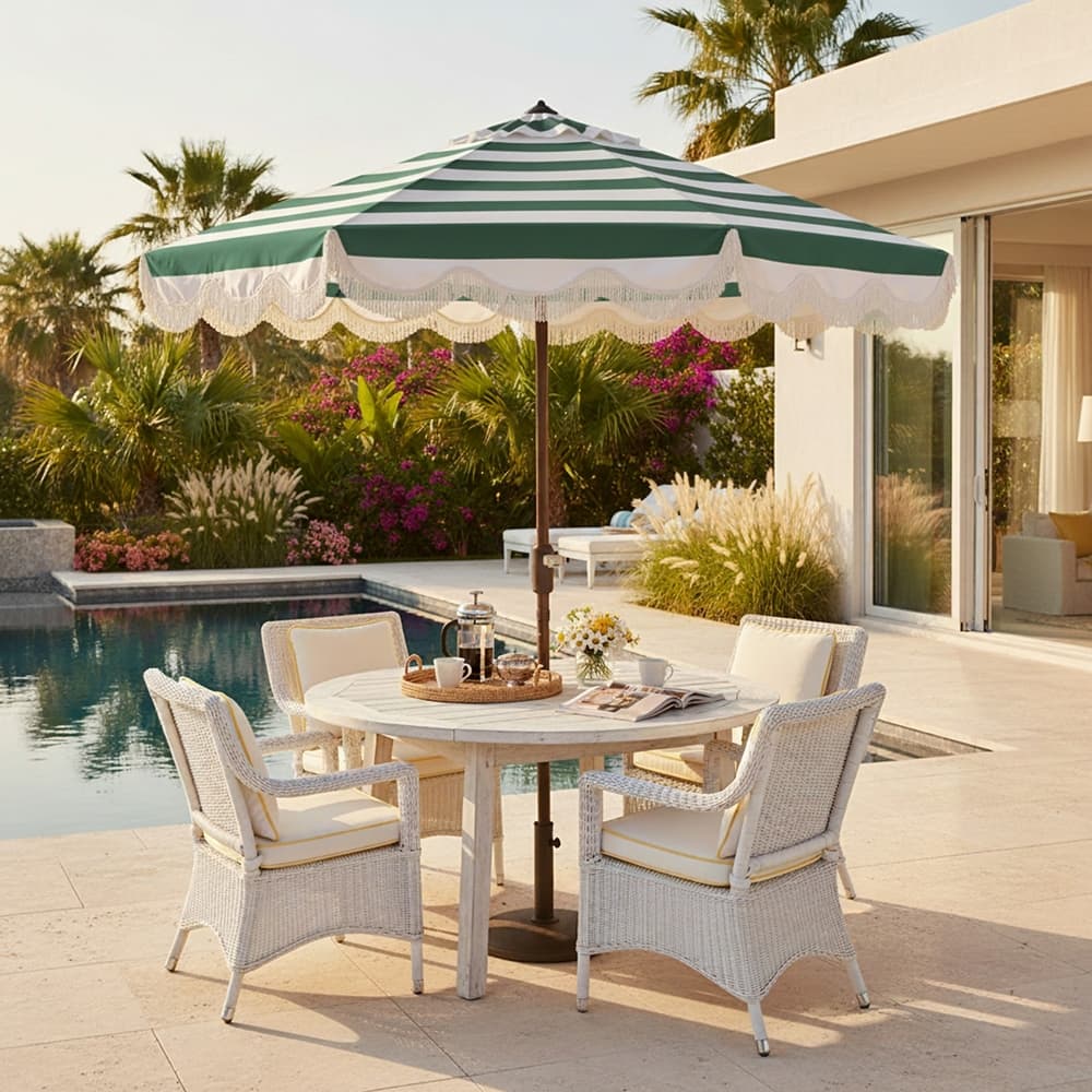 SAFAVIEH Outdoor Living Lucerna 9ft Crank Umbrella