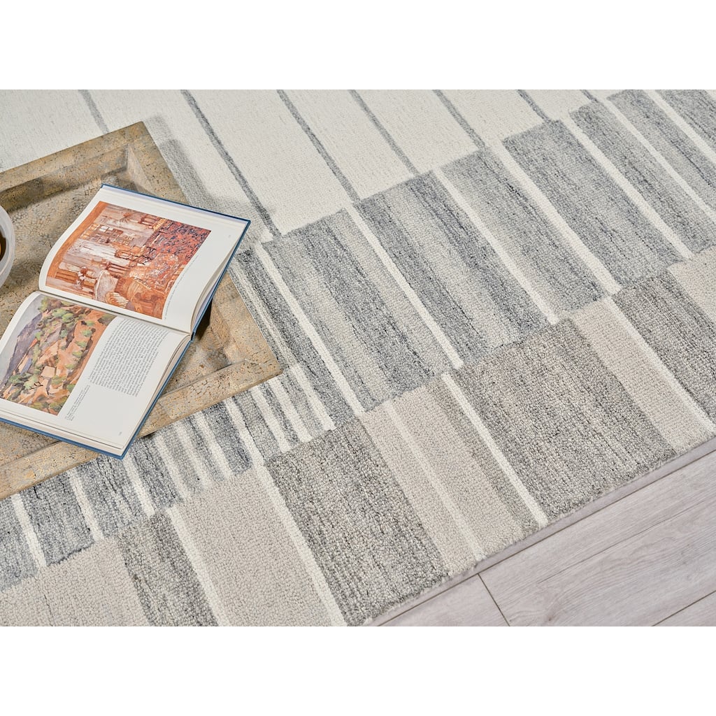 Exquisite Rugs Castine Handmade Hand-tufted New Zealand Wool on Canvas Silver/Ivory Area Rug