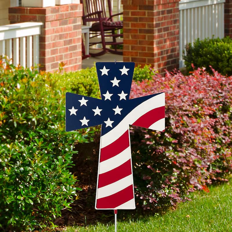 Glitzhome 32"H Patriotic Double Sided Metal Cross Yard Stake Wall Decor