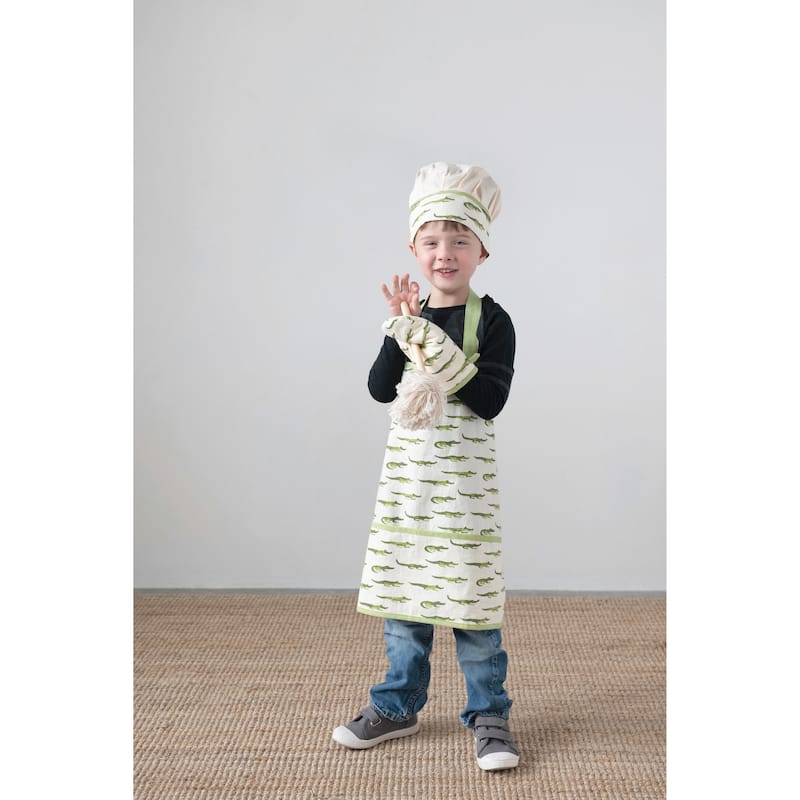 Cotton Child Apron with Alligators - 18.0"L x 20.0"W x 24.0"H