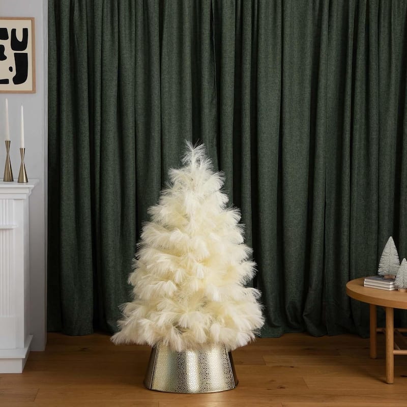 4ft. Artificial Off-White Pampas Grass Christmas Tree - Unique Festive Holiday X-Mas Accent