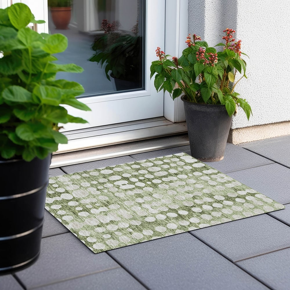 Machine Washable Indoor/ Outdoor Chantille Abstract Dots Rug