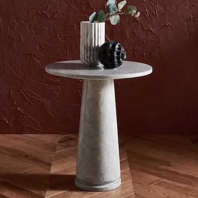 SAFAVIEH Couture Ghicu Tall Round Marble Accent Table - 22 In W x 21 In D x 24 In H - 21"W x 21"D x 24"H