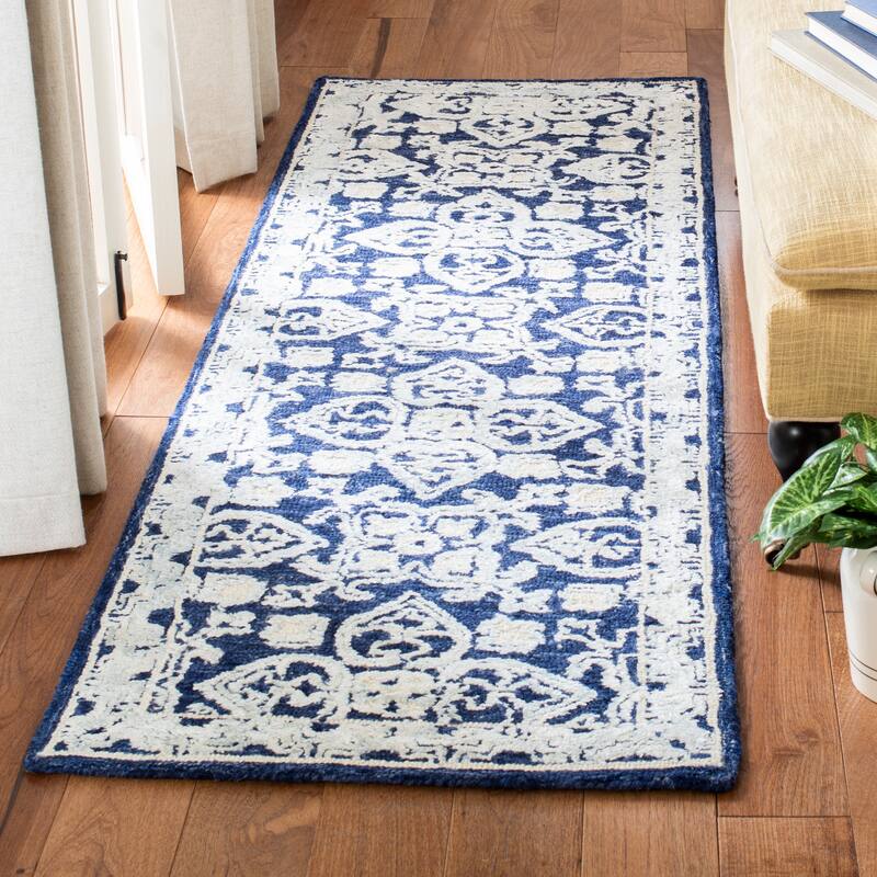 SAFAVIEH Handmade Aspen Graciosa Floral Wool Rug - 2'3" x 7' Runner - Navy/Ivory