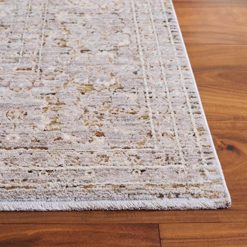 SAFAVIEH Garnet Vessena Floral Rug