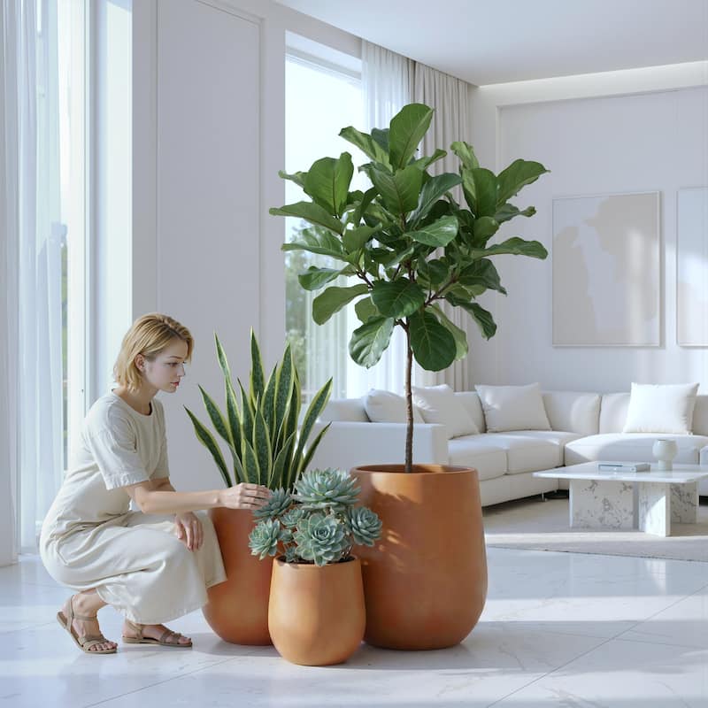 DTY Signature Mount Wilson 1-Piece Fiberstone Tapered Planter for Indoor/Outdoor, Black