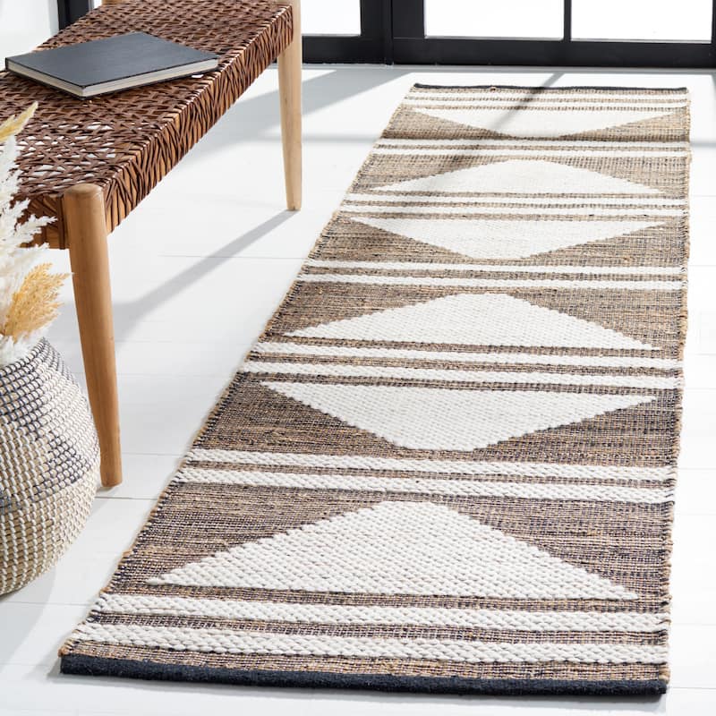 SAFAVIEH Handmade Natural Fiber Giuliana Jute & Wool Rug - 2'3" x 8' Runner - Natural/Ivory