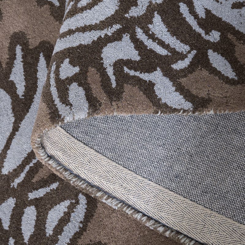 Martha Stewart by SAFAVIEH Chrysanthemum Wool Rug
