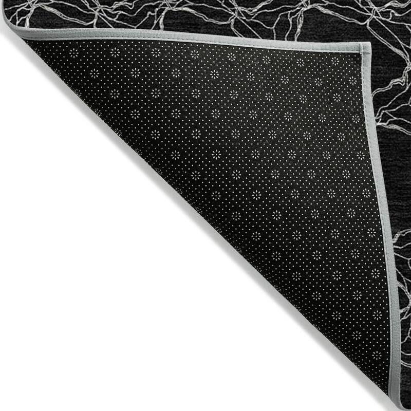 Machine Washable Indoor/ Outdoor Abstract Trellis Chantille Rug