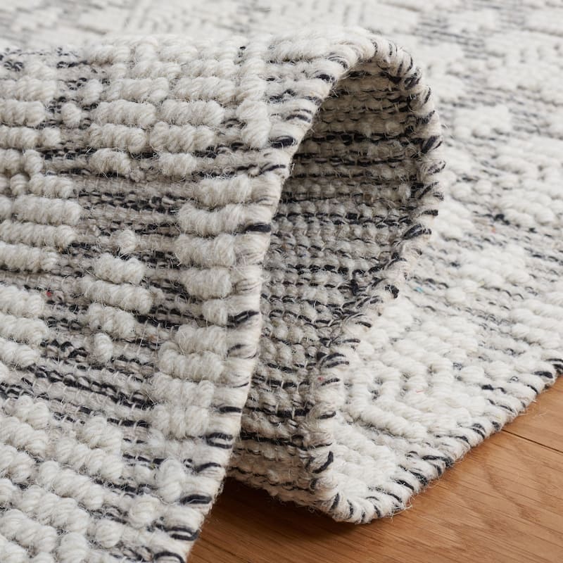 Martha Stewart by SAFAVIEH, Handmade Micheline Wool Rug