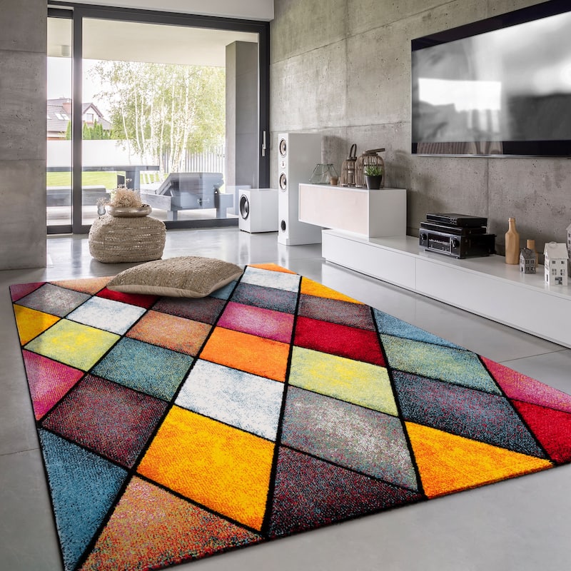 Colorful Area Rug With Modern Diamond Pattern - 2'8" x 4'11"